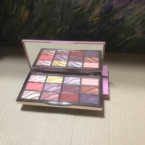 Ciate Velvet Palette